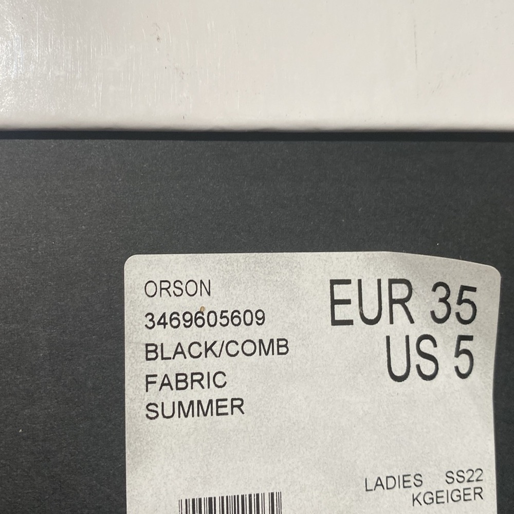 Kurt Geiger Orson Black Velvet Faux Fur Sandals - Picture 11 of 11